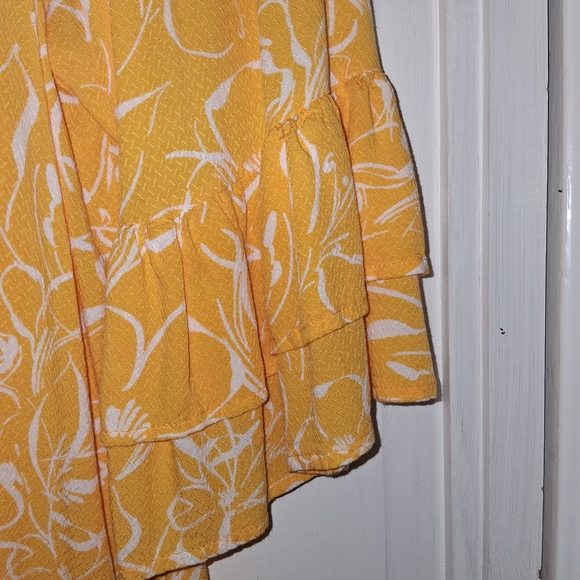 Rafaella Yellow Floral Blouse - Picture 3 of 5
